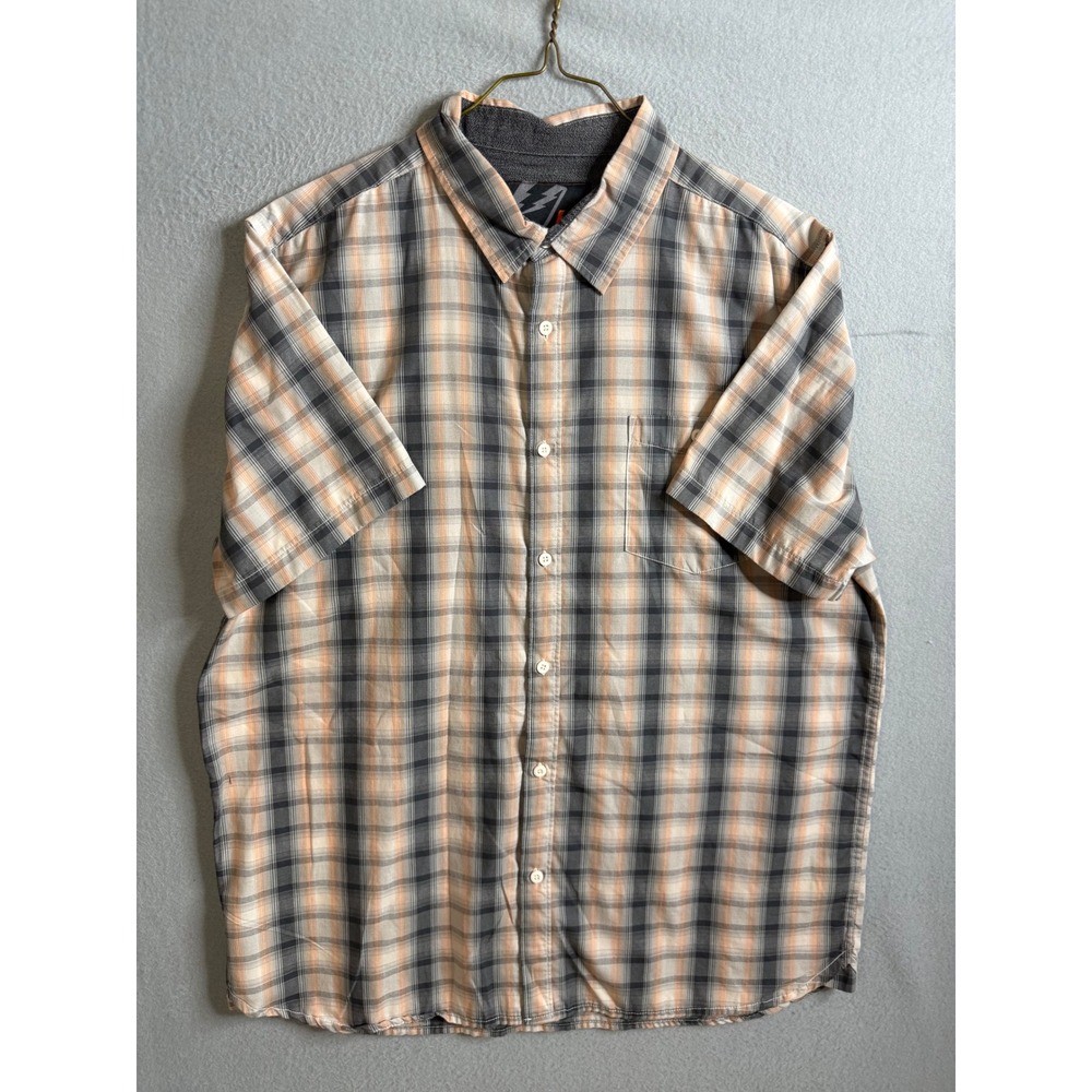 Amplify Plaid Button Up Men's Extra Large Shirt Short‎ Sleeve Casual Camp Collar